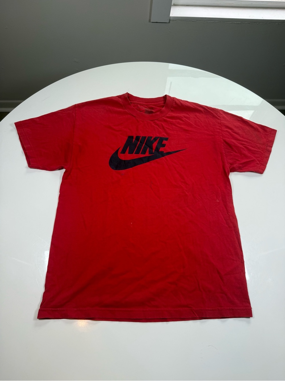 Highly Distressed/Paint/ some small holes Men’s Nike Top